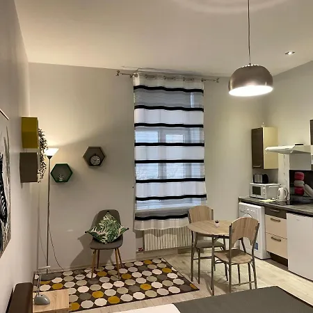 شقة Elizabete 3 *